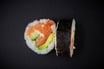 Royal Cuisine Wok & Sushi Laks Futomaki (6 stk.) F1